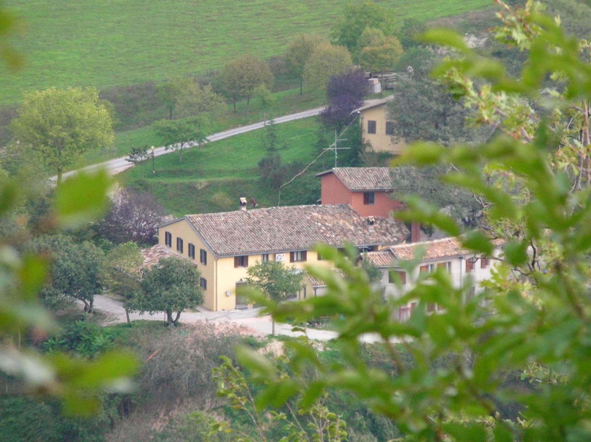 Agriturismo Orsaiola Урбанія Екстер'єр фото